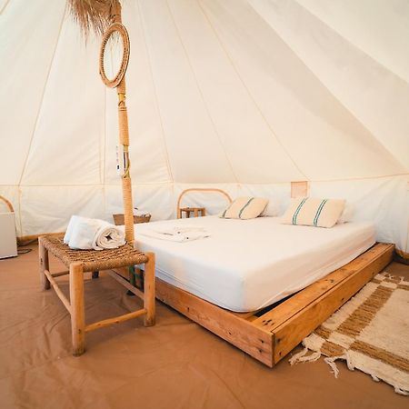 Camping Tres Estrellas Mediterraneo Чильчес Экстерьер фото
