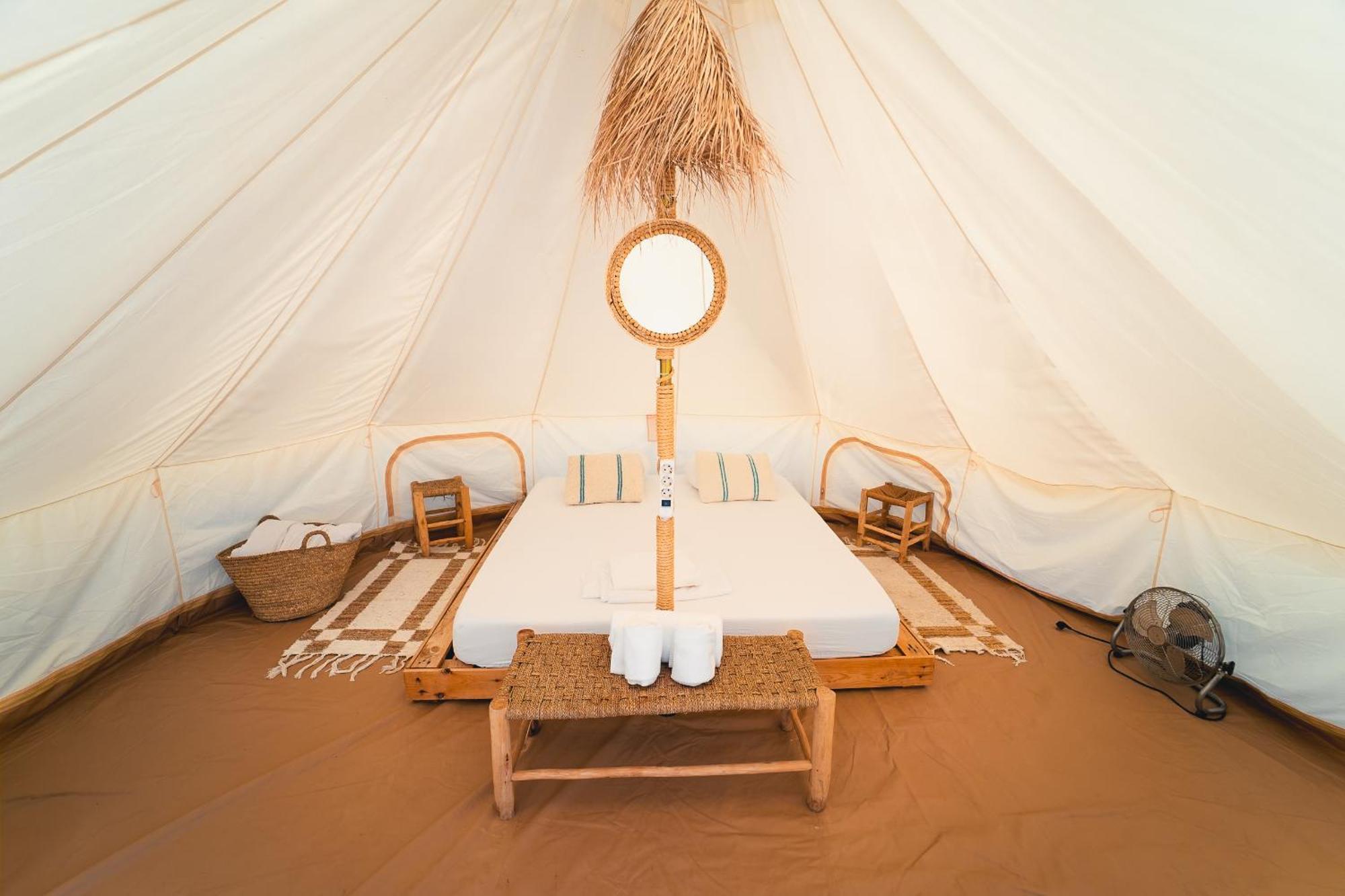 Camping Tres Estrellas Mediterraneo Чильчес Экстерьер фото