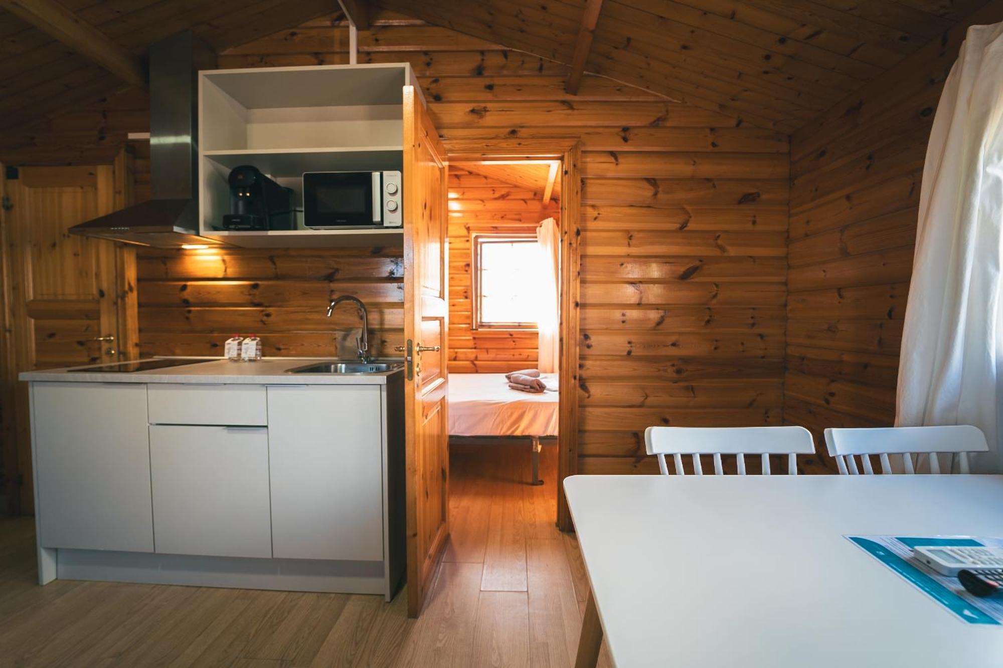 Camping Tres Estrellas Mediterraneo Чильчес Экстерьер фото