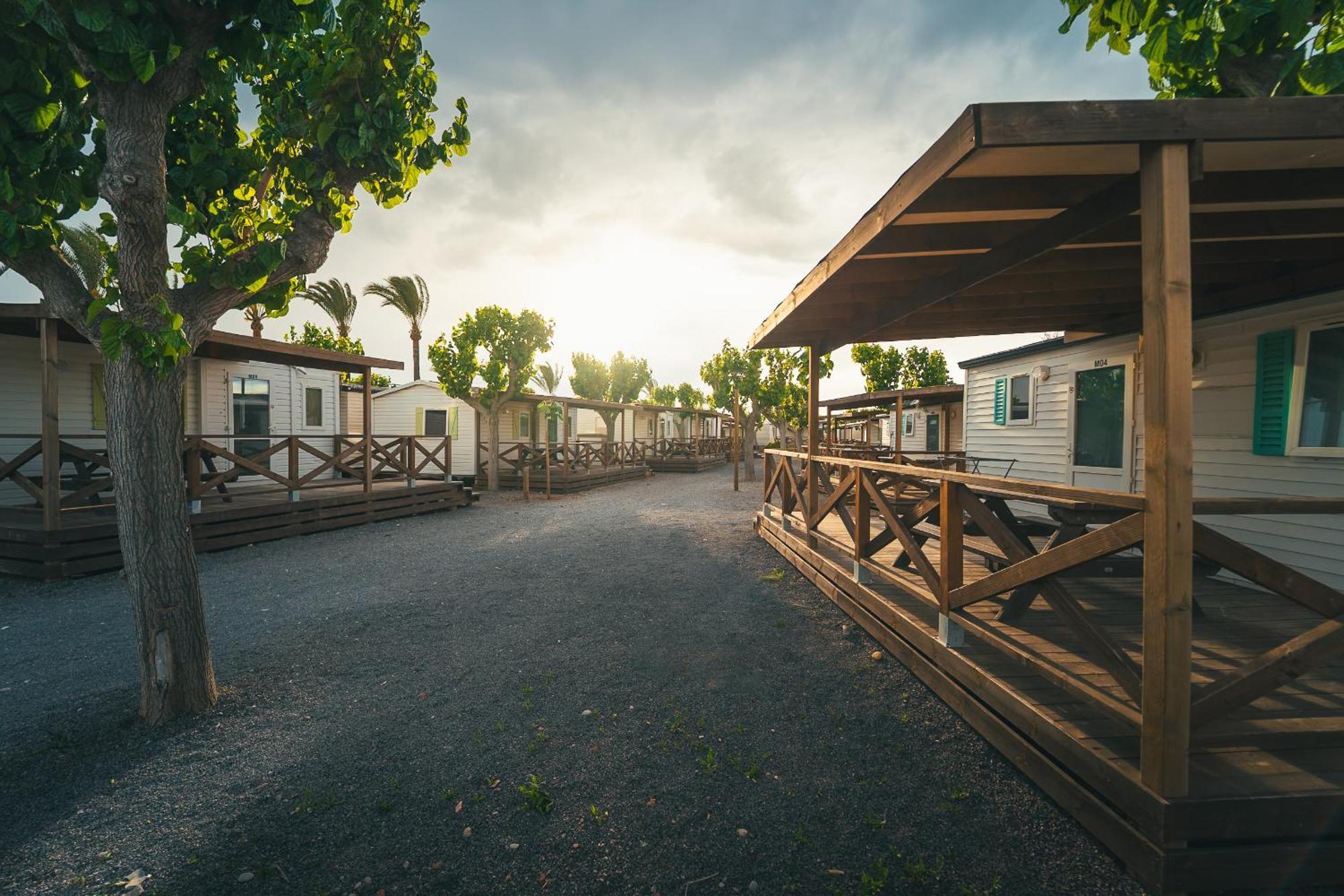 Camping Tres Estrellas Mediterraneo Чильчес Экстерьер фото